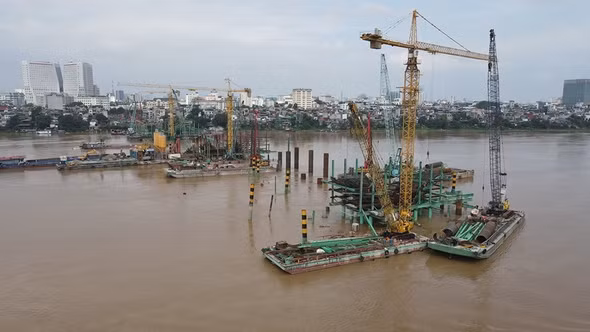 Mục tiêu tăng trưởng hai con số: Lực kéo từ các địa phương