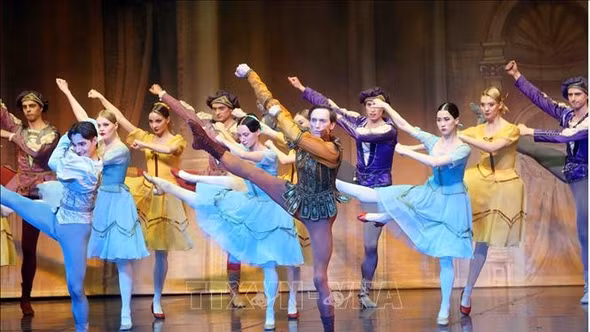 Xây dựng Việt Nam trở thành điểm đến hấp dẫn của các sự kiện văn hóa, nghệ thuật