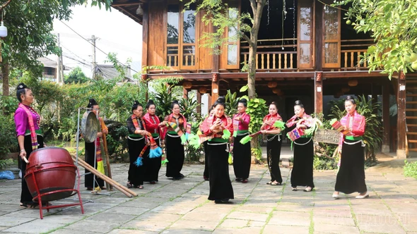 Sắc xuân Mường Lò