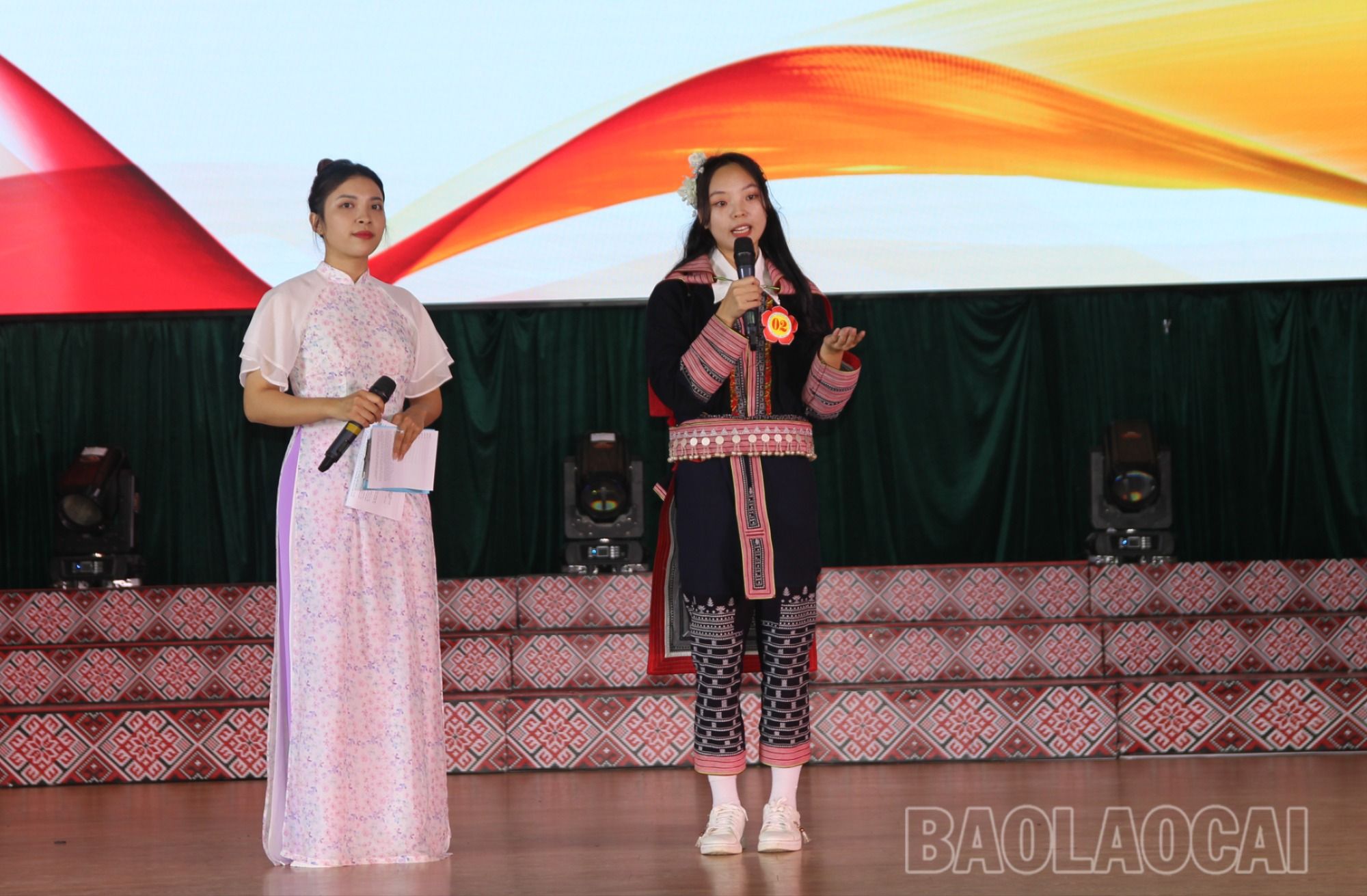 Thí sinh thi xử lý tình huống. 7-3669-7421.jpg