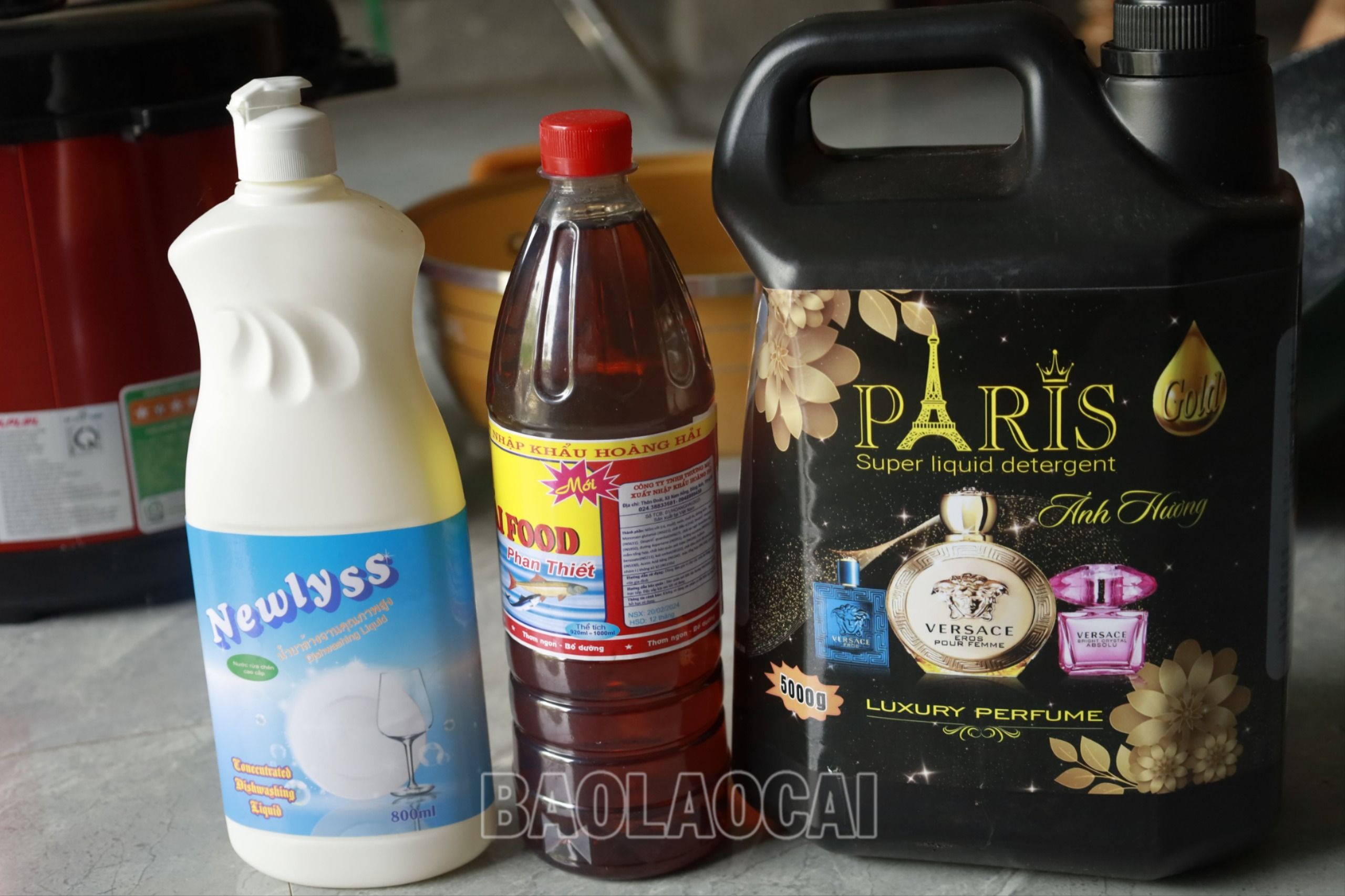 Các sản phẩm mà đơn vị bán cho người dân với giá cao. daaf1af393133c4d6502.jpg