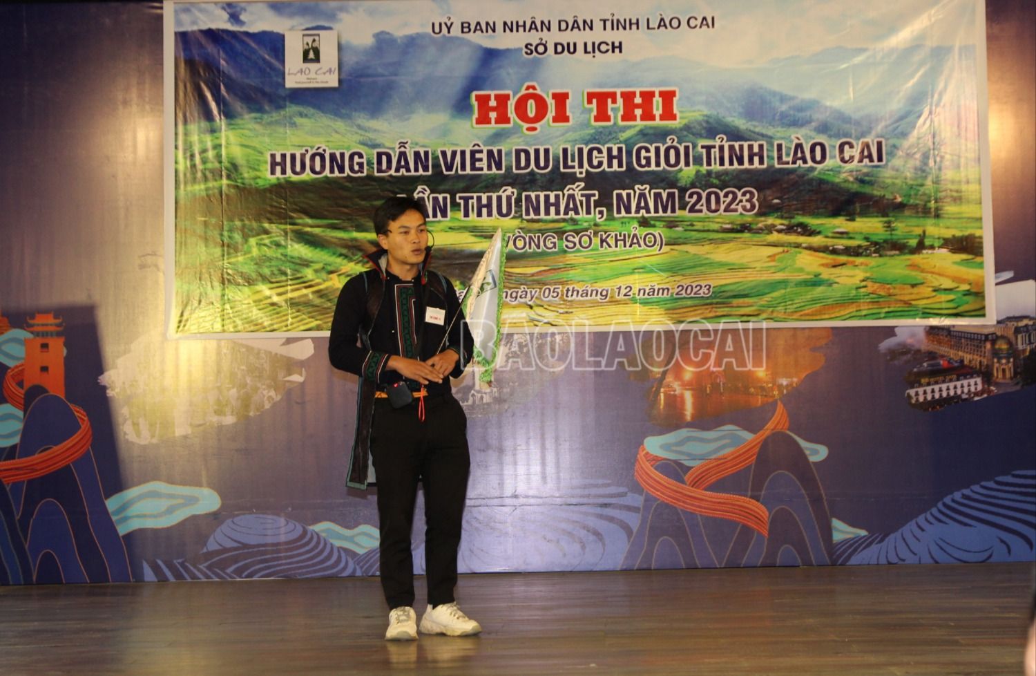 Thí sinh tham gia thi thuyết minh. 3.jpg