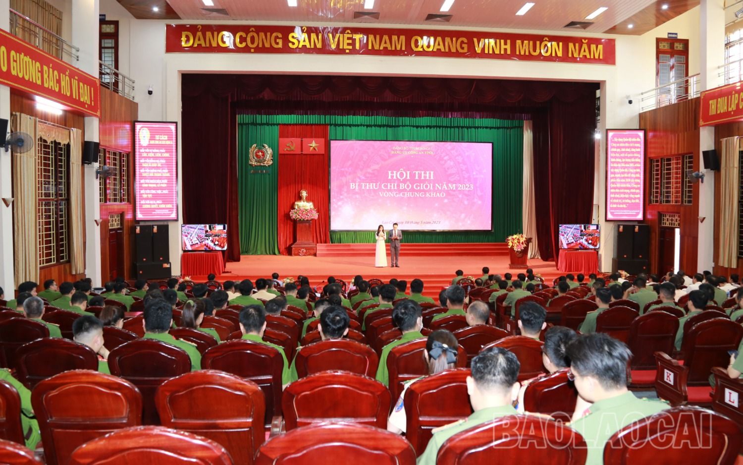 Quang cảnh hội thi. ca1.JPG