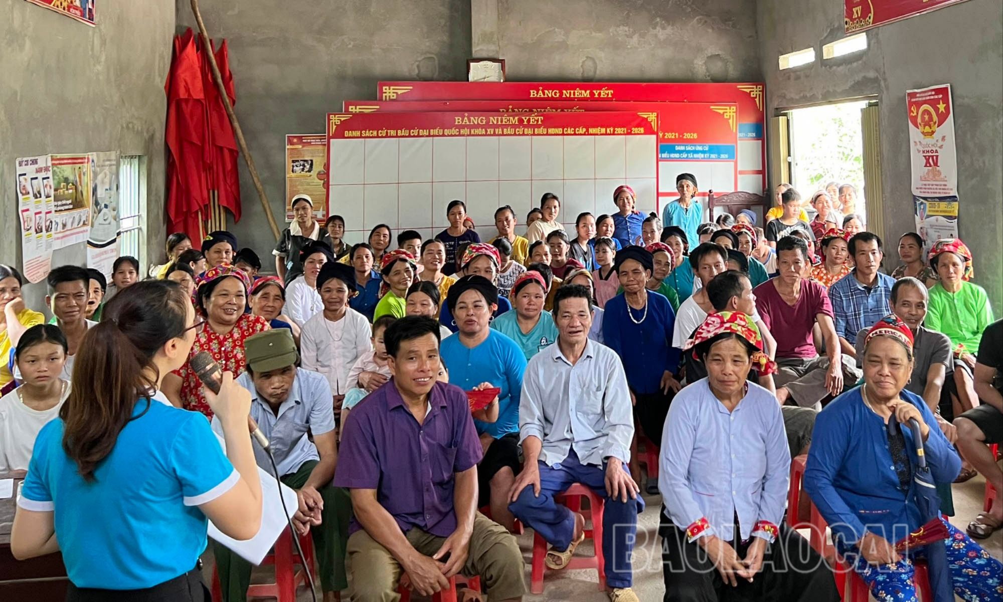 Các hoạt động truyền thông về bình đẳng giới thu hút đông hội viên, phụ nữ và Nhân dân tham gia. 041dd1cf3be092becbf1.jpg