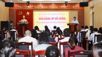 93 học viên tham gia bồi dưỡng lý luận chính trị dành cho đảng viên mới khóa 63