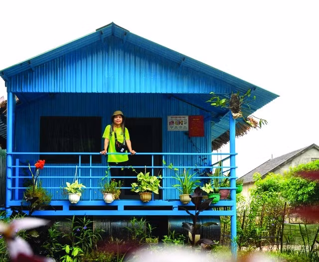 Nhà phao ở Tân Hóa trở thành những homestay độc đáo.