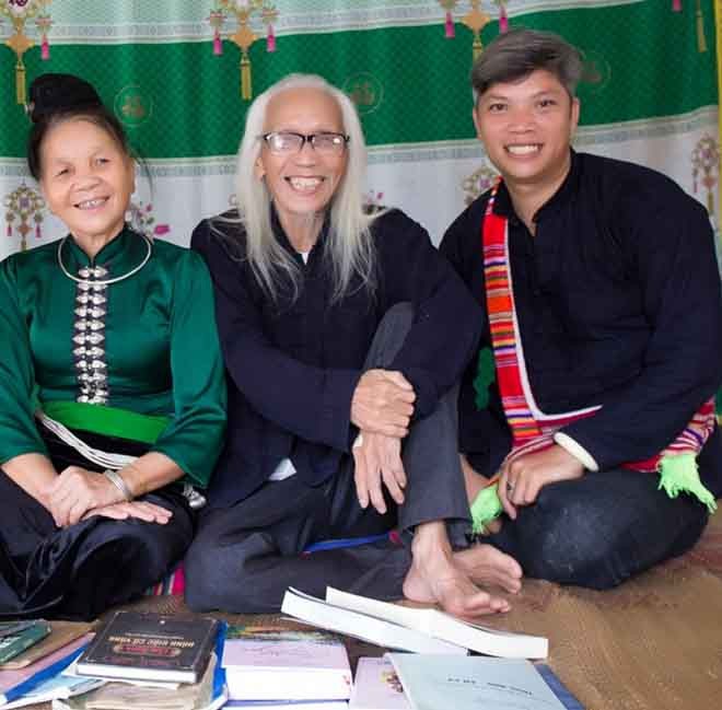 Thầy giáo trẻ truyền lửa bảo tồn giá trị văn hoá dân tộc Thái ảnh 1