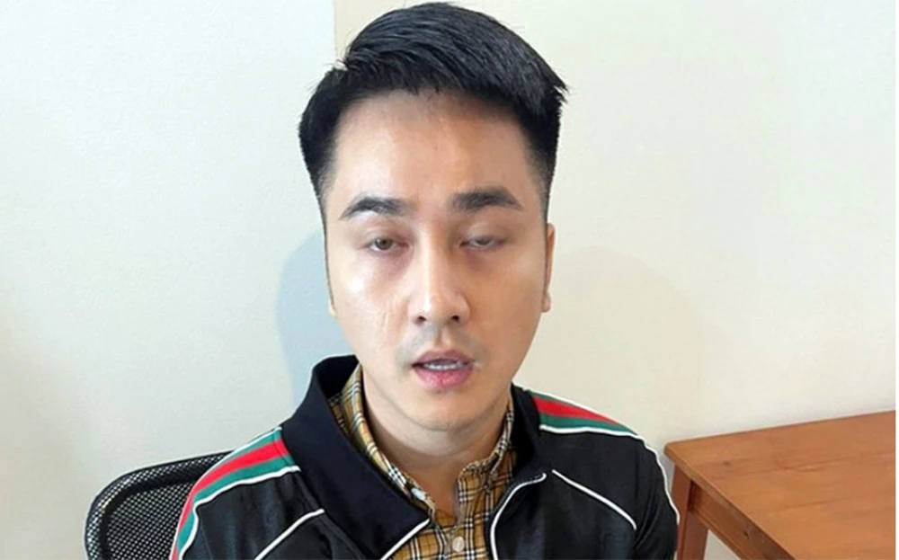 21 đối tượng chuyên lừa đảo trên mạng bị bắt trong chung cư tại Hà Nội ảnh 1