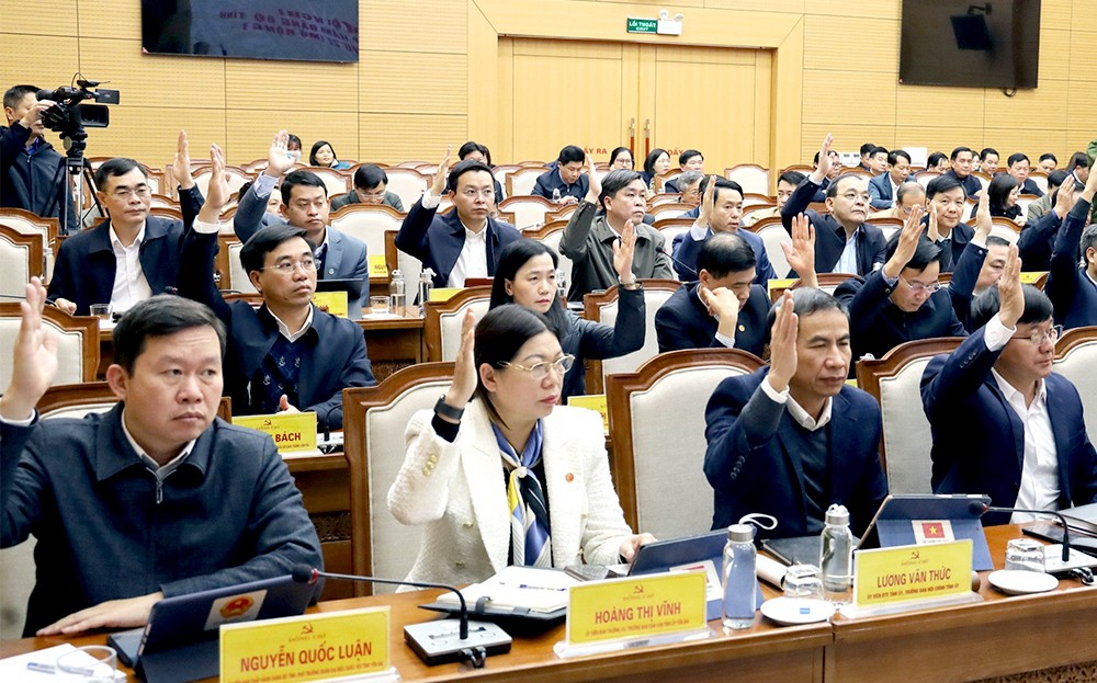 Bế mạc Hội nghị Ban Chấp hành Đảng bộ tỉnh Yên Bái lần thứ 22 (mở rộng): Năm 2024, cơ bản hoàn thành chỉ tiêu Nghị quyết Đại hội XIX ảnh 4 Bế mạc Hội nghị Ban Chấp hành Đảng bộ tỉnh Yên Bái lần thứ 22 (mở rộng): Năm 2024, cơ bản hoàn thành chỉ tiêu Nghị quyết Đại hội XIX ảnh 4