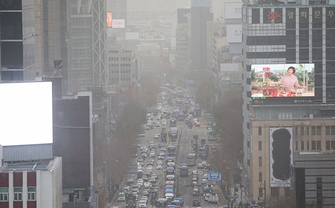 Bụi mịn bao trùm Seoul, Hàn Quốc ban hành cảnh báo toàn quốc ảnh 1 Bụi mịn bao trùm Seoul, Hàn Quốc ban hành cảnh báo toàn quốc ảnh 1