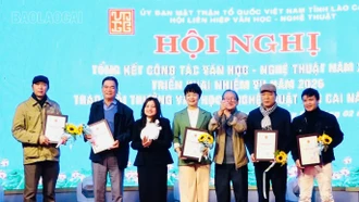 Trao Giải thưởng văn học - nghệ thuật tỉnh Lào Cai năm 2025