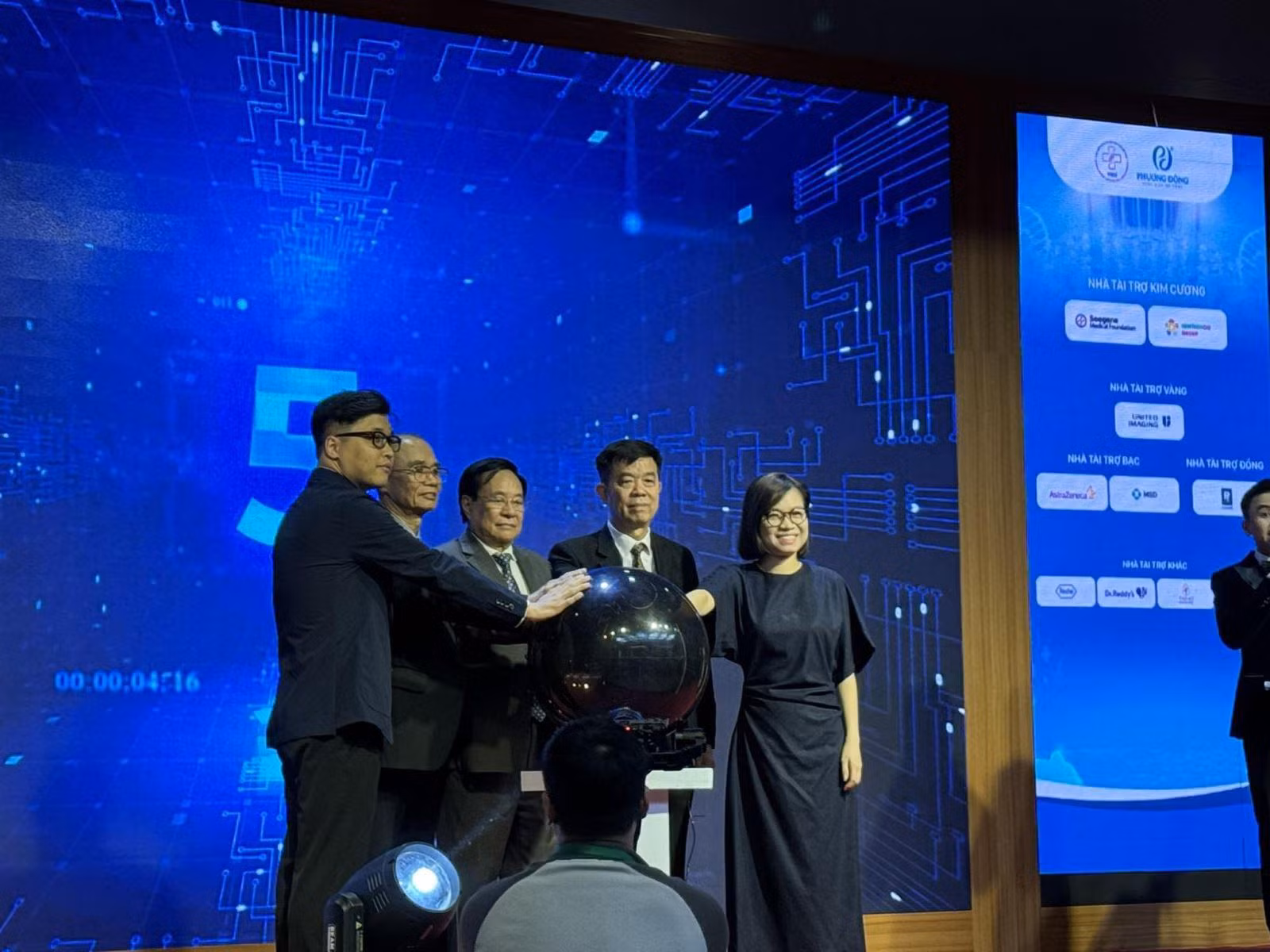 Lễ ra mắt Chi hội miễn dịch trị liệu Ung thư Hà Nội.