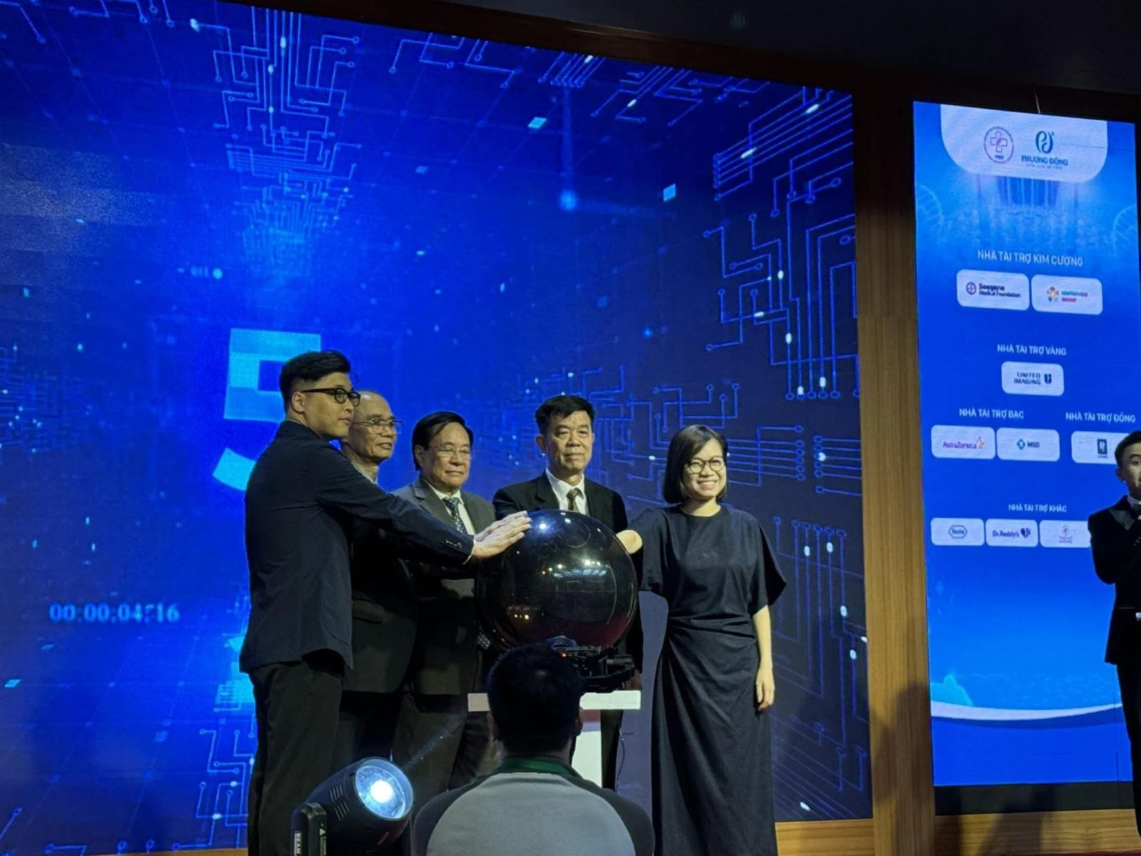 Lễ ra mắt Chi hội miễn dịch trị liệu Ung thư Hà Nội.