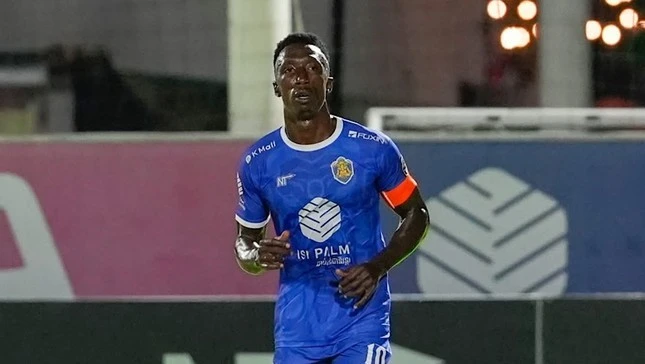 Abdel Kader Koulibaly nhiều năm thi đấu ở giải vô địch quốc gia Campuchia