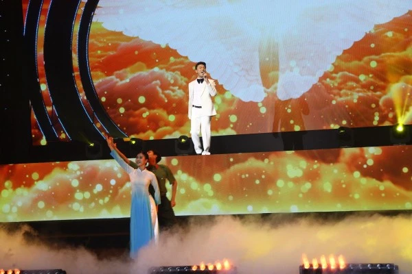 Tiết mục văn nghệ chào mừng Liên hoan Truyền hình - Phát thanh CAND lần thứ XIV năm 2024.