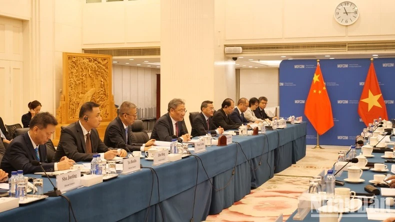 Đoàn Trung Quốc tham dự Kỳ họp.