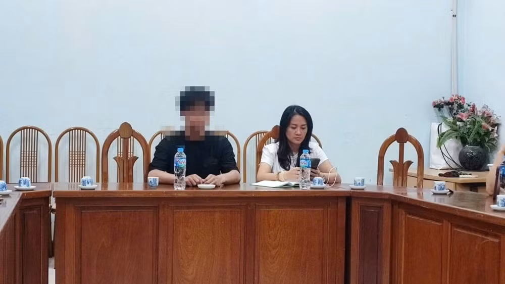 Nam thanh niên đã xin lỗi vì hành vi của mình.