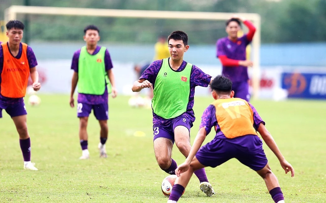 Maxwell James Peereboom năm nay 16 tuổi.