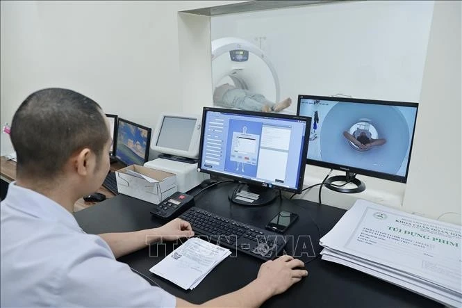 Bệnh viện Đa khoa tỉnh Hà Giang chú trọng đầu tư cơ sở vật chất, trang thiết bị, máy móc hiện đại phục vụ nhu cầu khám, chữa bệnh cho nhân dân.