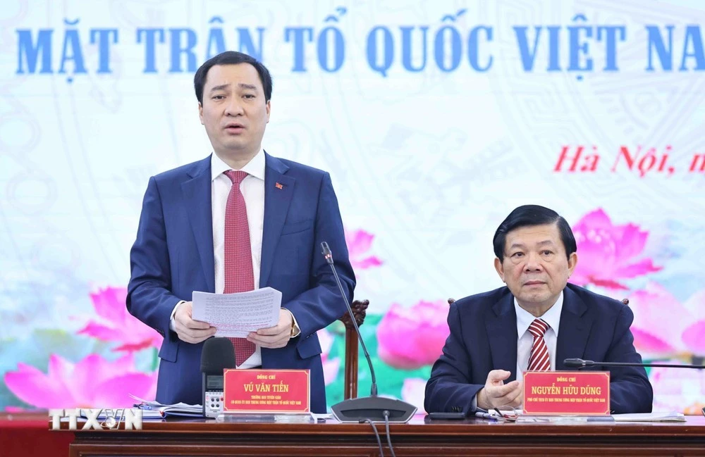 Ông Vũ Văn Tiến, Trưởng ban Tuyên giáo cơ quan Ủy ban Trung ương Mặt trận Tổ quốc Việt Nam giới thiệu về Đại hội đại biểu toàn quốc Mặt trận Tổ quốc Việt Nam lần thứ X.