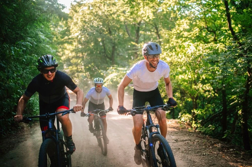 "Kỳ nghỉ dưỡng chỉ dành cho phái mạnh" tập trung vào rèn luyện sức khỏe và phát triển bản thân được dự đoán sẽ trở nên phổ biến hơn trong năm 2025.