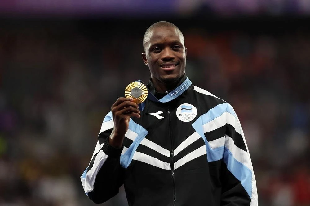 Letsile Tebogo giành HCV lịch sử tại Olympic Paris.