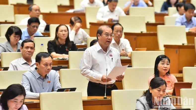 Đại biểu Trình Lam Sinh, Đoàn đại biểu Quốc hội tỉnh An Giang.