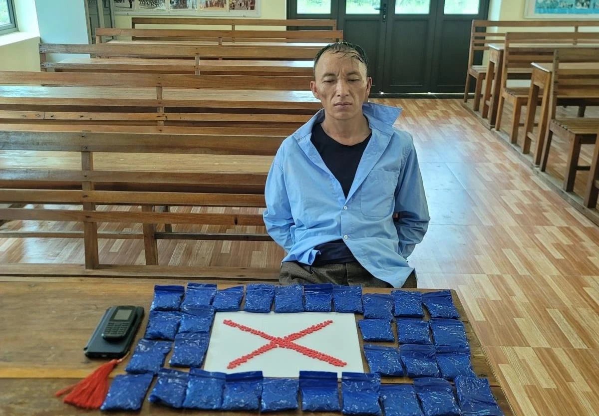 Đối tượng Giàng Sí Di cùng tang vật bị bắt giữ trong chuyên án do Đoàn 1 chủ trì đấu tranh, triệt phá.