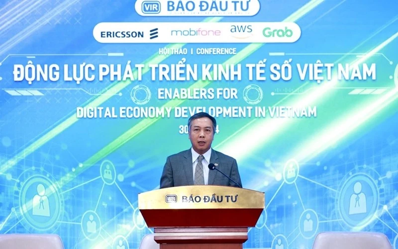 Ông Lê Trọng Minh - Tổng biên tập Báo Đầu tư phát biểu tại khai mạc Hội thảo.