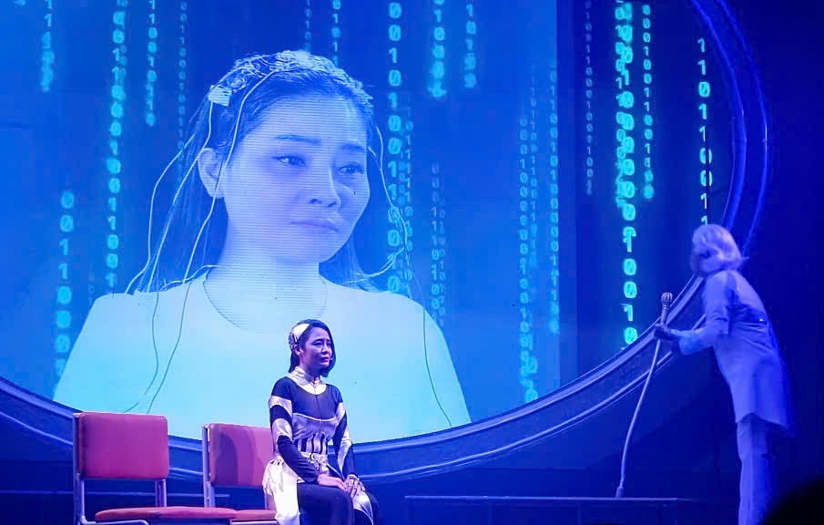 Cảnh trong vở diễn. Cảnh trong vở diễn.