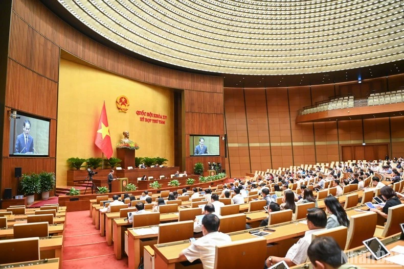 Quang cảnh phiên họp chiều 25/10.