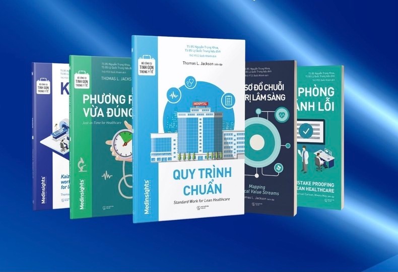 Bộ sách "Bộ công cụ tinh gọn trong y tế". Bộ sách "Bộ công cụ tinh gọn trong y tế".