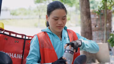 Nhịp sống giữa ngày nắng gắt