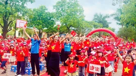 Hơn 1.000 trường học đón học sinh tựu trường