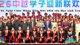 Giao lưu, hợp tác giữa Trường THPT Chuyên Lào Cai (Việt Nam) và Trường THPT Quốc môn Hà Khẩu (Trung Quốc)