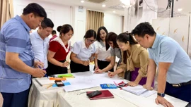 Xây dựng mô hình trường học thông minh, thích ứng biến đổi khí hậu