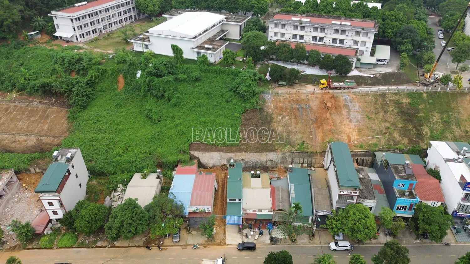 Khu vực nguy cơ sạt lở cao. baolaocai-c_z7173854301009-b6a058311657705edb5803ca4adc32e2.jpg