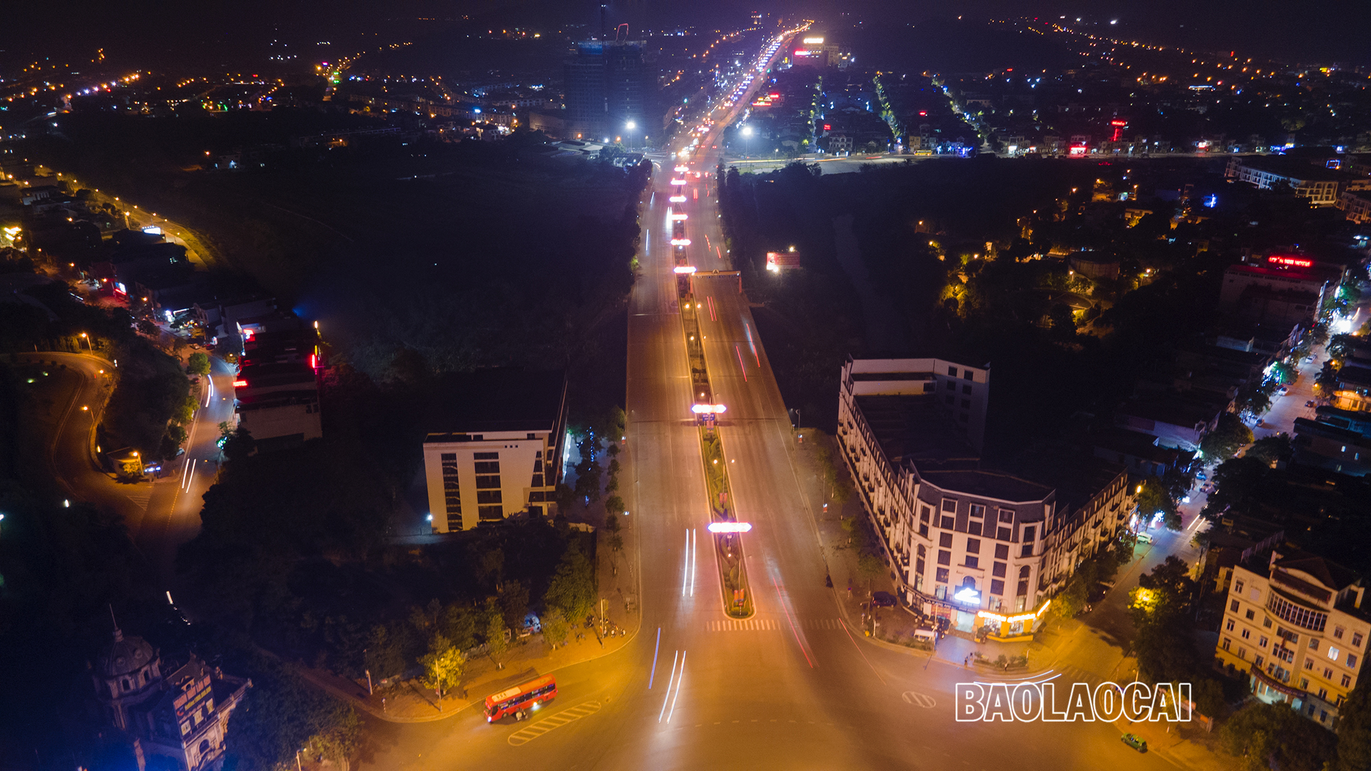 Đại lộ Trần Hưng Đạo. DJI_0668.jpg