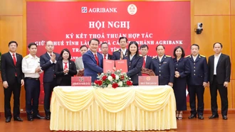 Đồng hành cùng hộ kinh doanh trong bước chuyển mới