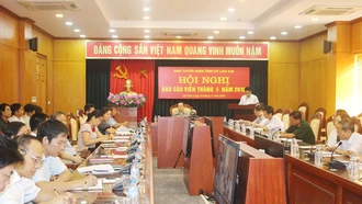 Hội nghị báo cáo viên toàn tỉnh tháng 6/2016