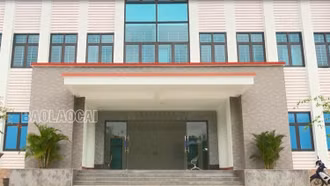 Bài 1: “Giả mù chữ” để thi giấy phép lái xe thật