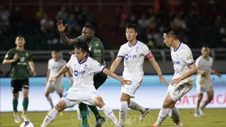  V. League 2022: Hòa Sông Lam Nghệ An, Thành phố Hồ Chí Minh tiếp tục ở đáy bảng xếp hạng