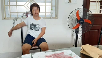 Bắt “nữ quái” tàng trữ trái phép 1.600 viên ma túy tổng hợp