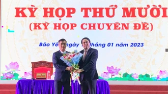 Đồng chí Trần Trọng Thông được bầu giữ chức Chủ tịch UBND huyện Bảo Yên