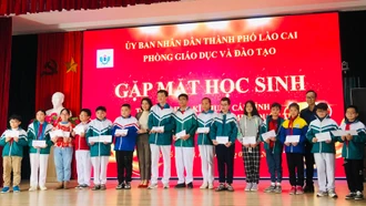 Học sinh thành phố Lào Cai giành 16 huy chương tại Kỳ thi Olympic quốc tế Toán, Khoa học & Tiếng Anh ASMO