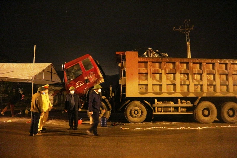 Khắc phục vụ hậu quả vụ tai nạn giao thông nghiêm trọng tại Thanh Hóa -0