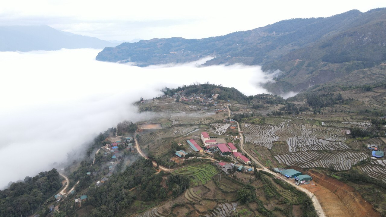 Khát vọng vùng cao Y Tý -0