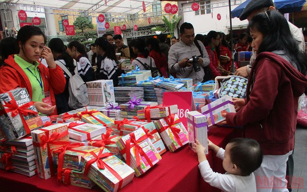 Nhiều hoạt động trên khắp cả nước nhân Ngày Sách và Văn hóa đọc Việt Nam lần thứ 1 -0