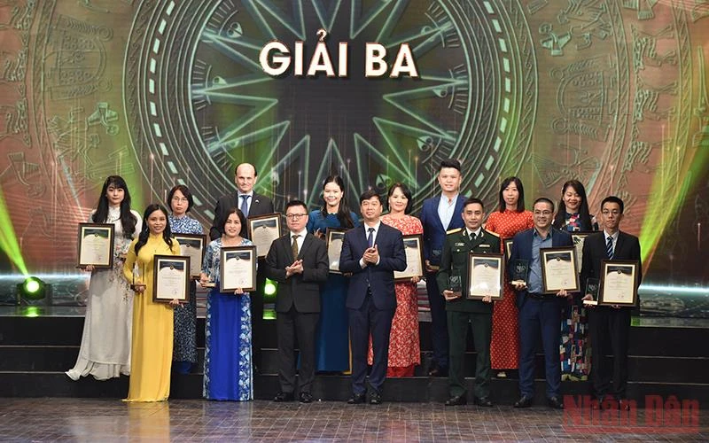 Lễ trao Giải thưởng toàn quốc về thông tin đối ngoại lần thứ VII -0