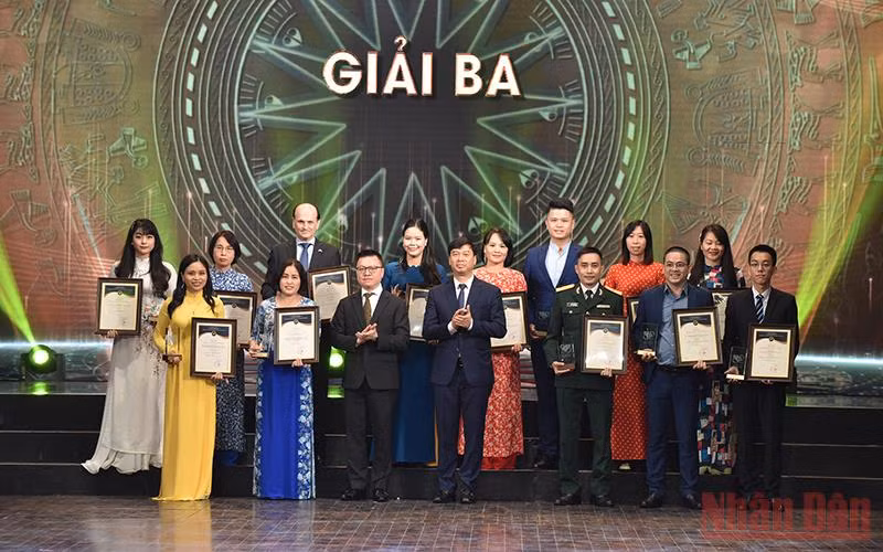 Lễ trao Giải thưởng toàn quốc về thông tin đối ngoại lần thứ VII -0